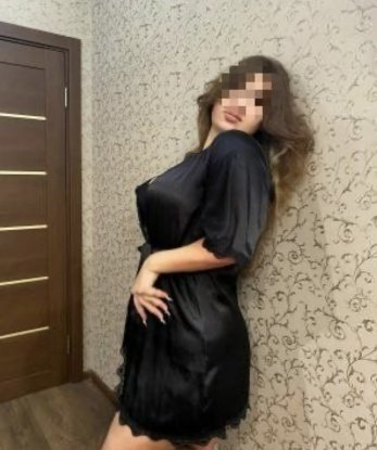 Со мной ты окунешься в мир страсти и эмоций. Я предлагаю широкий спектр услуг, от классического массажа до экзотических сеансов. Мои нежные руки умело массируют тело, а игривые губы подарят неповторимые моменты блаженства. Высокие оценки моим услугам подтверждают отзывы моих довольных клиентов. В Москве я нахожусь всегда и готова к приятному времяпровождению. Предлагаю тебе испытать незабываемые ощущения прямо сейчас! Фото в профиле. 😘✨ Карина